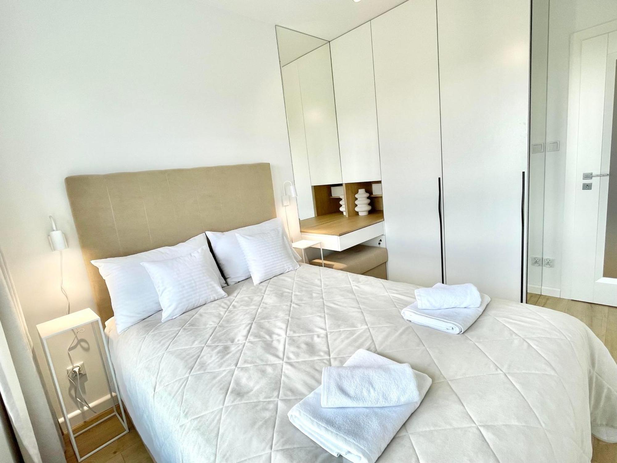 Apartament Z Widokiem Люблин Екстериор снимка